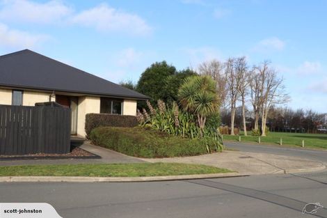Photo of property in 10 East Ellington Drive, Mairehau, Christchurch, 8052