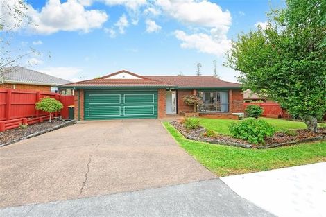 Photo of property in 2/5 Fieldstone Court, Northpark, Auckland, 2013