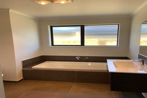 Photo of property in 20 Broadway Parade, Rolleston, 7615