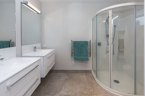 Photo of property in 16 Glen Rosa Lane, Broomfield, Christchurch, 8042