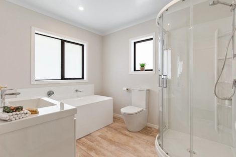 Photo of property in 39 Strathmore Avenue, Levin, 5510