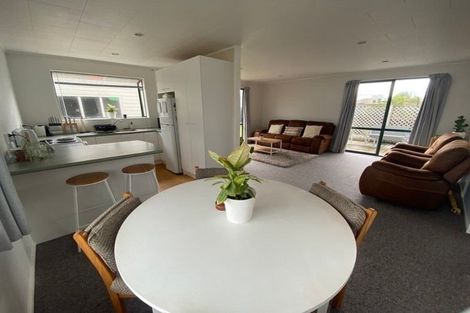 Photo of property in 31 Rutherford Drive, Waikanae Beach, Waikanae, 5036