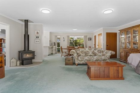 Photo of property in 16 Ferney Place, Richmond Heights, Taupo, 3330