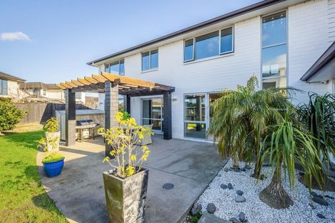 Photo of property in 6 Milano Boulevard, Karaka, Papakura, 2113