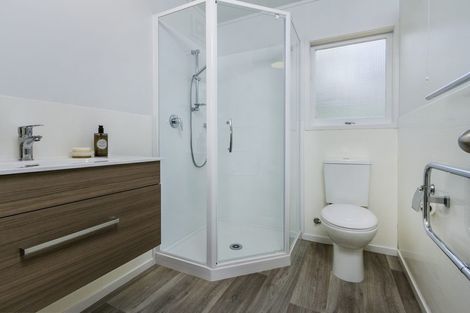 Photo of property in 29 Whitby Crescent, Mairangi Bay, Auckland, 0630