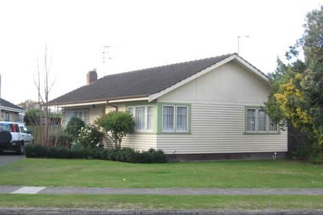 Photo of property in 26 Hillary Crescent, Maraenui, Napier, 4110