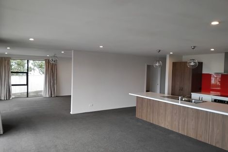 Photo of property in 1-2/10 Brunswick Street, Seaview, Timaru, 7910