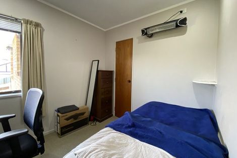 Photo of property in 33 Dianne Louise Drive, Half Moon Bay, Auckland, 2012