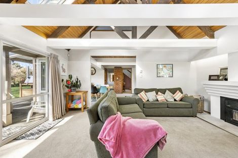 Photo of property in 14 Halswater Drive, Churton Park, Wellington, 6037