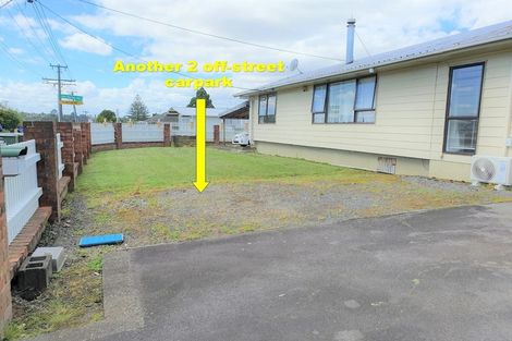 Photo of property in 109 Rathgar Road, Henderson, Auckland, 0610