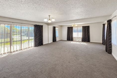 Photo of property in 48 Bournemouth Crescent, Aranui, Christchurch, 8061