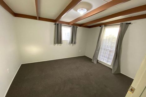 Photo of property in 69b Kaimanawa Street, Kelvin Grove, Palmerston North, 4414