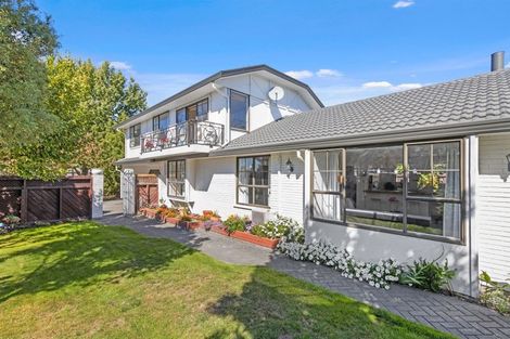 Photo of property in 64 Karnak Crescent, Russley, Christchurch, 8042