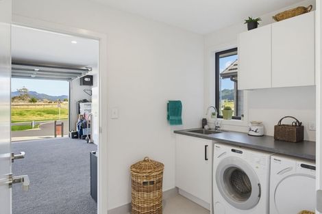 Photo of property in 3 Awatea Drive, Whitianga, 3510