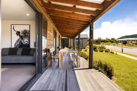 Photo of property in 4 Rodman Lane, Lake Tekapo, 7999