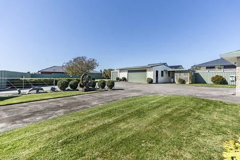 Photo of property in 11 Desmond Place, Bell Block, New Plymouth, 4312