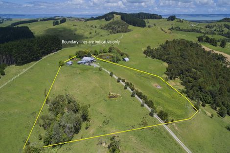 Photo of property in 1093 Run Road, Tapora, Wellsford, 0977