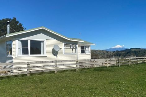 Photo of property in 372 Mataro Road, Onaero, Urenui, 4375