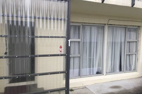 Photo of property in 4/84 Freyberg Street, Lyall Bay, Wellington, 6022