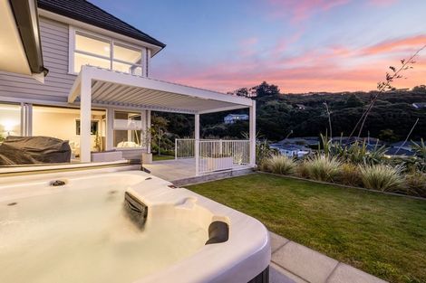 Photo of property in 187 Navigation Drive, Whitby, Porirua, 5024