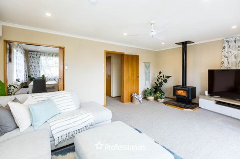 Photo of property in 19 Haylock Grove, Totara Park, Upper Hutt, 5018