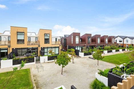 Photo of property in 6 Cochrane Road, Hobsonville, Auckland, 0616