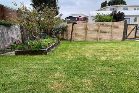 Photo of property in 48b Pitcairn Street, Oakura, 4314