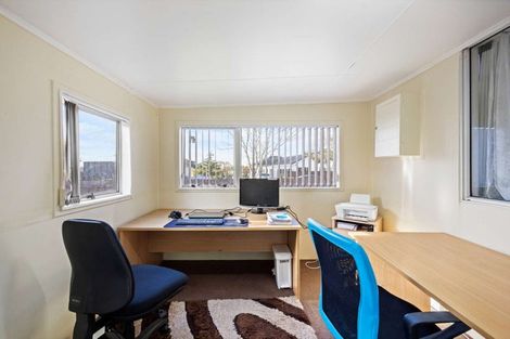 Photo of property in 63 Alabaster Drive, Papatoetoe, Auckland, 2025