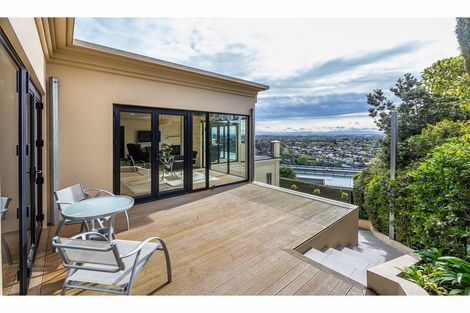 Photo of property in 11b Lookaway Place, Huntsbury, Christchurch, 8022