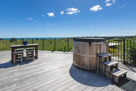 Photo of property in 574 Mokau Road, Mimi, Urenui, 4377