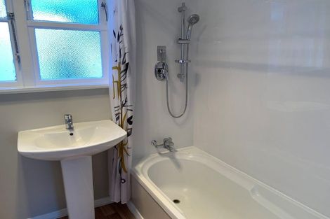 Photo of property in 1/173 Wainuiomata Road, Wainuiomata, Lower Hutt, 5014