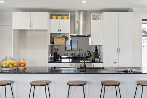 Photo of property in 138 Ballintoy Park Drive, Welcome Bay, Tauranga, 3175