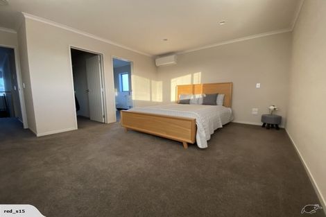 Photo of property in 4 Beggs Way, Flat Bush, Auckland, 2016