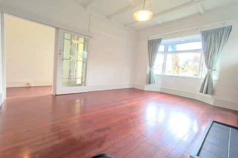 Photo of property in 187 Blockhouse Bay Road, Avondale, Auckland, 0600