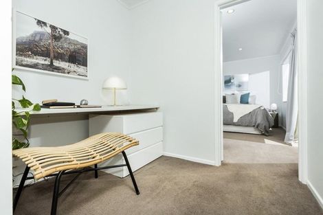 Photo of property in 20 Lynden Avenue, Hillcrest, Auckland, 0627