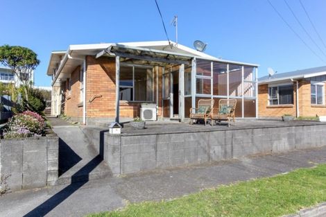 Photo of property in 1/82 Buller Street, New Plymouth, 4312