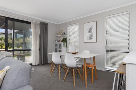 Photo of property in 3 Traverse Lane, Omokoroa, 3114