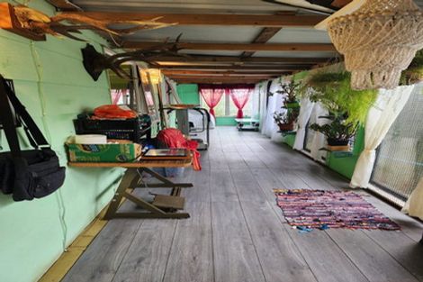 Photo of property in 31 Barneys Farm Road, Clendon Park, Auckland, 2103