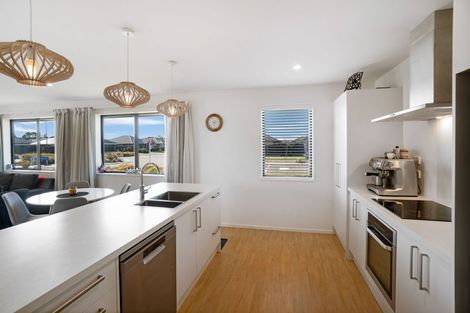 Photo of property in 2 Broadway Parade, Rolleston, 7615