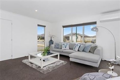 Photo of property in 30 Livingstone Drive, Papamoa Beach, Papamoa, 3118
