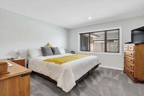 Photo of property in 27 Balrickard Way, Milson, Palmerston North, 4414