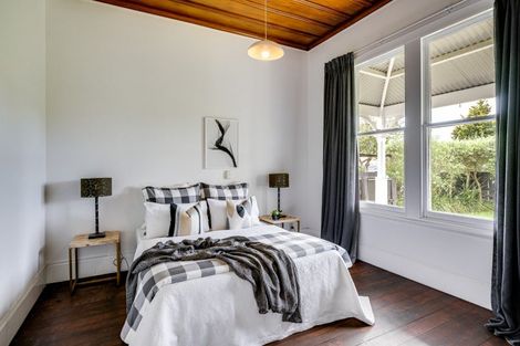 Photo of property in 413 Jervois Street, Mayfair, Hastings, 4122