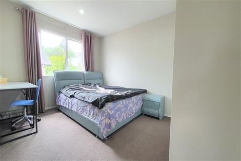 Photo of property in 27 Mulroy Place, Pinehill, Auckland, 0632