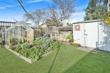 Photo of property in 28 Moreland Avenue, Pukete, Hamilton, 3200