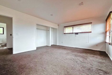 Photo of property in 2 Garboard Lane, Whitby, Porirua, 5024