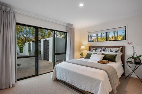 Photo of property in 44 Hardens Lane, Paremoremo, Auckland, 0632