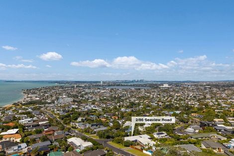Photo of property in 2/86 Seaview Road, Castor Bay, Auckland, 0620