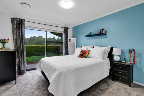 Photo of property in 40 Redwood Crescent, Hurdon, New Plymouth, 4310