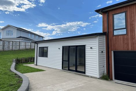 Photo of property in 2 Whawhaki Road, Beachlands, Auckland, 2018