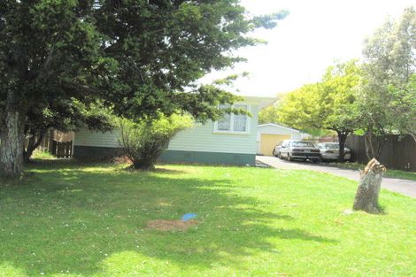 Photo of property in 33 Orchard Rise, Rosehill, Papakura, 2113